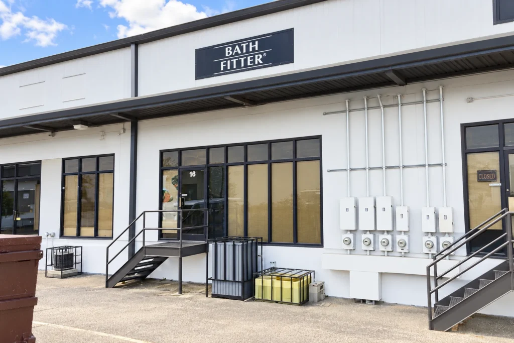 Enhanced view of the Bath Fitter Memphis office